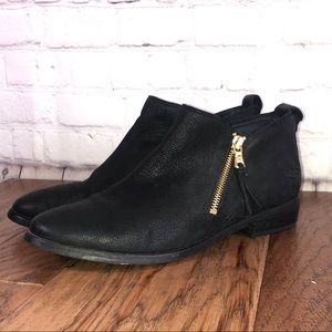 Ugg Glee Black Leather Booties Size 9.5
